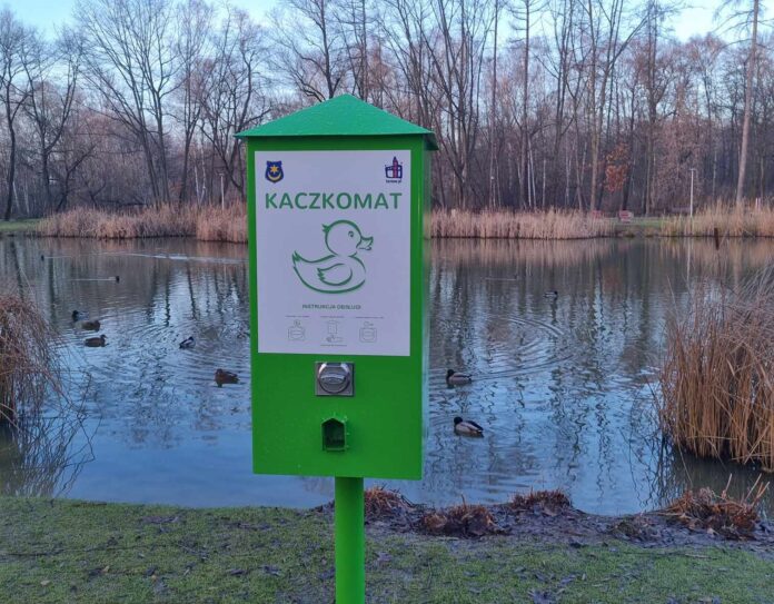 maszyna do dokarmiania ptaków