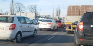 Nowa droga koło szpitala wydaje się przyjazna, ale w stronę centrum często się korkuje