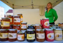 Zwykłemu zjadaczowi miodu często trudno odróżnić produkt wartościowy od produktu niskiej jakośc