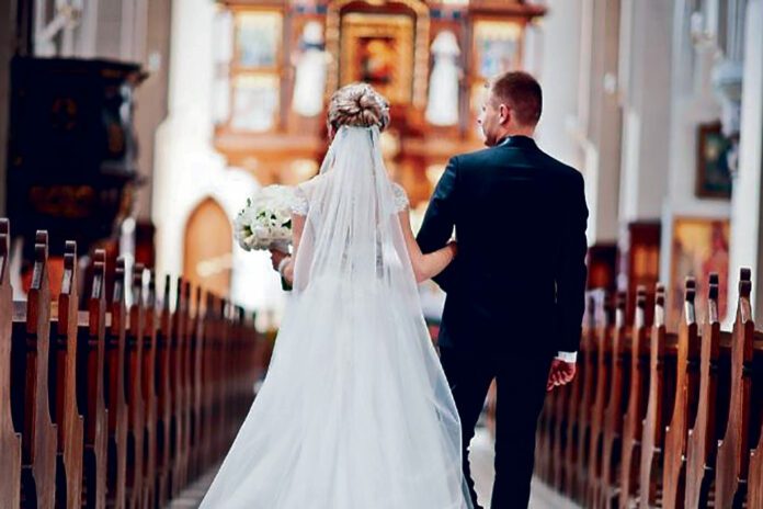 Tradycyjne związki tracą na popularności