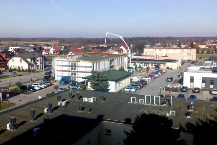 Zawalony strop szpital Dąbrowa Tarnowska