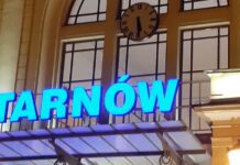 Dworcowy zegar znowu odmierza czas Zegar PKP Tarnów
