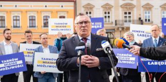 łabędź-PiS przedstawił kandydata na prezydenta Tarnowa