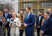 Minister-edukacji-Barbara-Nowacka-odwiedziła-III-LO-w-Tarnowie