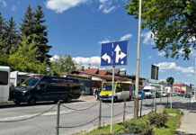 Czytelnicy interweniują. Busy tamują ruch w centrum miasta Busy tamują ruch w centrum Tarnowa