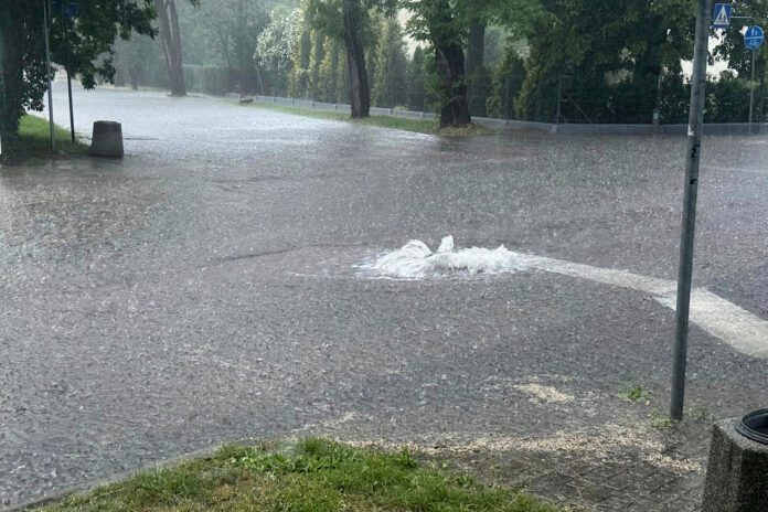Sporo zalanych i podtopionych miejsc po ulewie w Tarnowie
