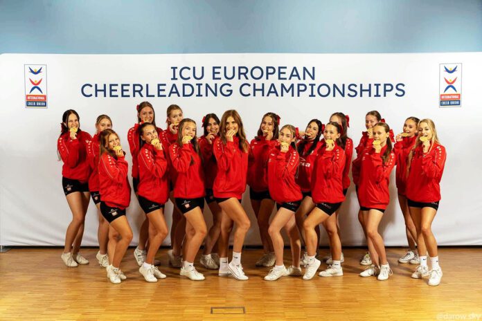 Cheerleaderki ze złota