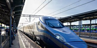 Pociąg widmo na stacji w Tarnowie