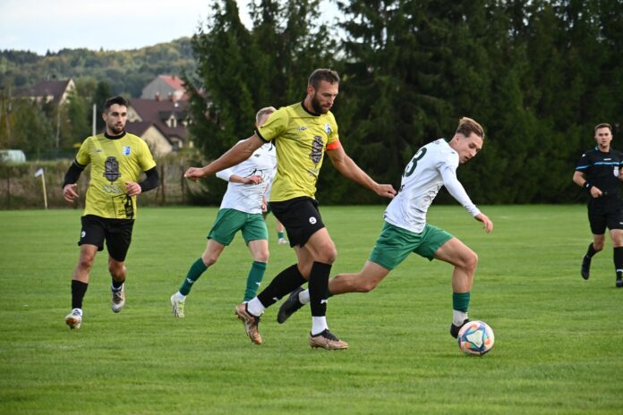 V liga małopolska: Okocimski z kolejną wygraną. Brzeszczanie są wciąż niepokonani