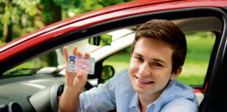 Niepełnoletni za kółkiem