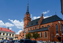 Podzielą się tajemnicami tarnowskiej katedry Bazylika katedralna w Tarnowie