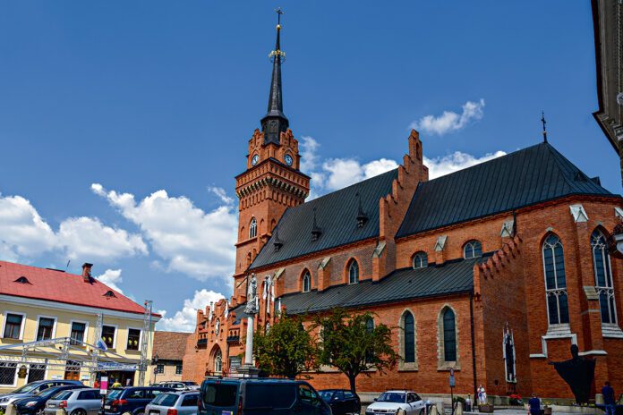 Bazylika-katedralna-w-Tarnowie Bazylika katedralna w Tarnowie