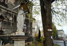 Odnowiona kapliczka ul. Chopina