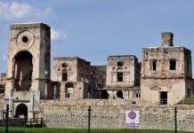 Wyprawa na 102 (kilometry): Ujazd. Tam, gdzie pycha i magia rządziły Zamek Krzyżtopór w Ujeździe