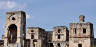 Zamek Krzyżtopór w Ujeździe