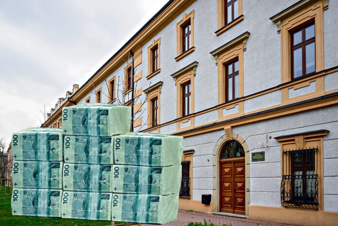 Dwanaście milionów zł dla pokrzywdzonych ministrantów diecezji tarnowskiej