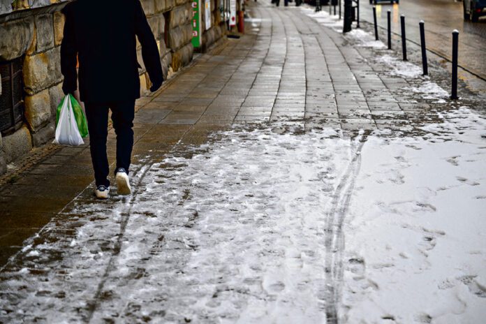 Afryka utrzymuje nasze zimowe drogi i chodniki