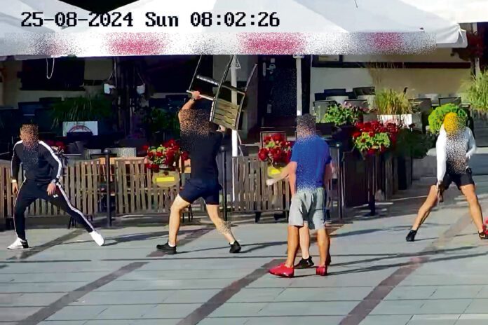 Bójka na tarnowskim rynku zarejestrowana przez miejski monitoring