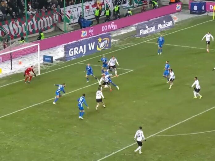 PKO BP Ekstraklasa: Puszcza Niepołomice pokonana przez Legię