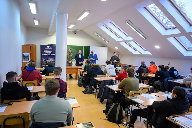 Ruszyła kwalifikacja wojskowa w powiecie tarnowskim, fot. Paweł Topolski Ruszyła kwalifikacja wojskowa w powiecie tarnowskim, fot. Paweł Topolski