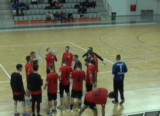 Piłka ręczna: Kielczanie pokonani w Tarnowie