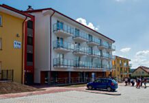 Budujemy rzadziej i to przede wszystkim poza Tarnowem