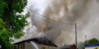 Tarnów - Płoną baraki przy Krzyskiej