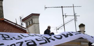 Zorro z Tarnowa poszukiwany przez policję