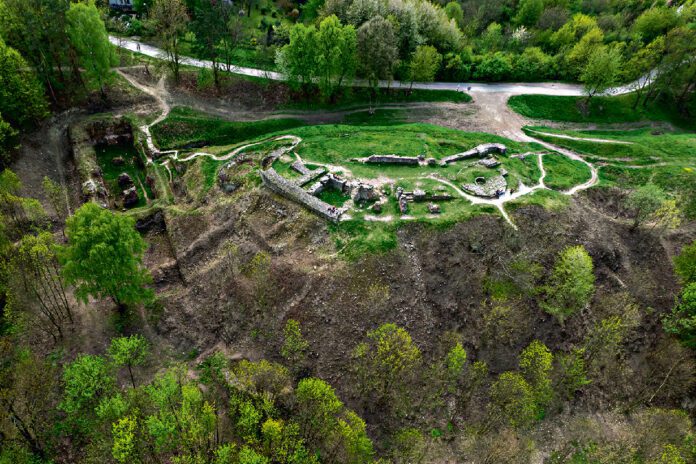 Tarnów-za-częściową-rekonstrukcją-zamku-na-Marcince Tarnów za częściową rekonstrukcją zamku na Marcince