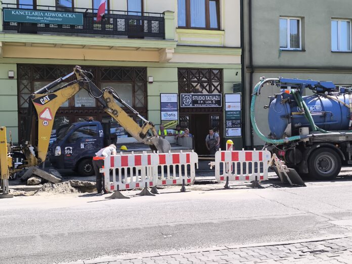 Awaria wodociągu na ul. Krakowskiej