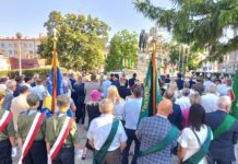 Obchody przy pomniku Wincentego Witosa