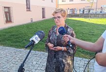 Konferencja prasowa Urszuli Augustyn w Tarnowie