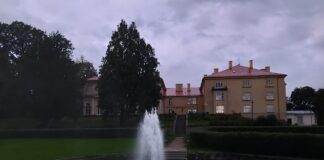 Fontanna w Parku Sanguszków