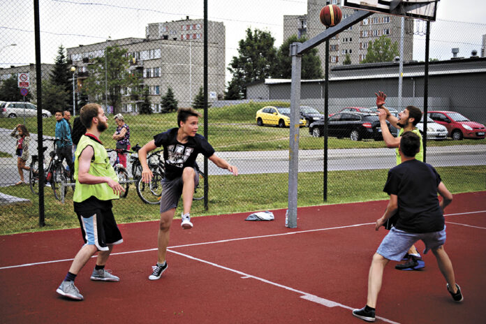 Szkolne boiska zostaną wyłączone z określonych norm hałasu