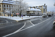 Buble zamiast ścieżek rowerowych: miasto krytykowane przez rowerzystów i pieszych Tarnów krytykowany przez rowerzystów i pieszych