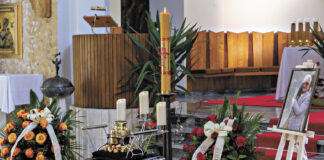 Większe pieniądze na uroczystości pogrzebowe