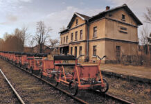 Rowerowe drezyny wyjadą na tory „szczucinki”? Rowerowe drezyny wyjadą na tory