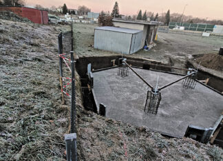 Zgłobice Maszt niezgody